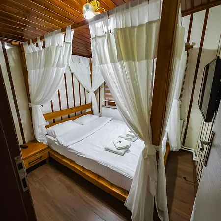 Uludag & Dogus Uludag *